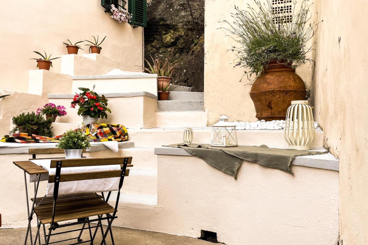 Casa Storica Con Terrazzo Villa Castellina Marittima Eksteriør bilde